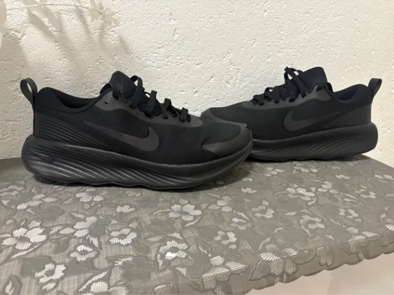 Gebrauchtes Nike Shoes bike — Bild 2 von 4