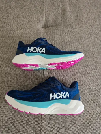 Brugt Hoka Arahi 8 bike — billede 2 af 4