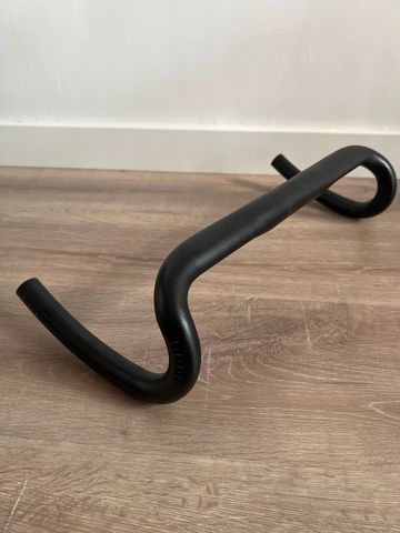 Brugt Bmc Aluminum Handlebar 2026 bike — billede 1 af 5