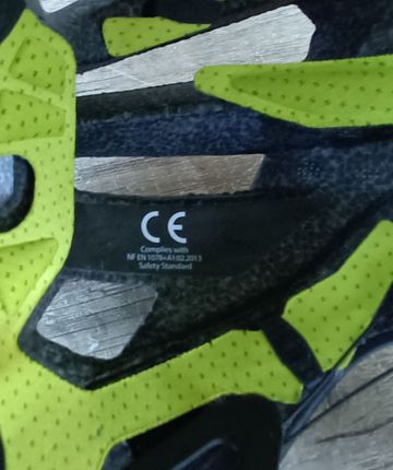 Tweedehands Ekoi Gara Helmet 2024 bike — afbeelding 8 van 9