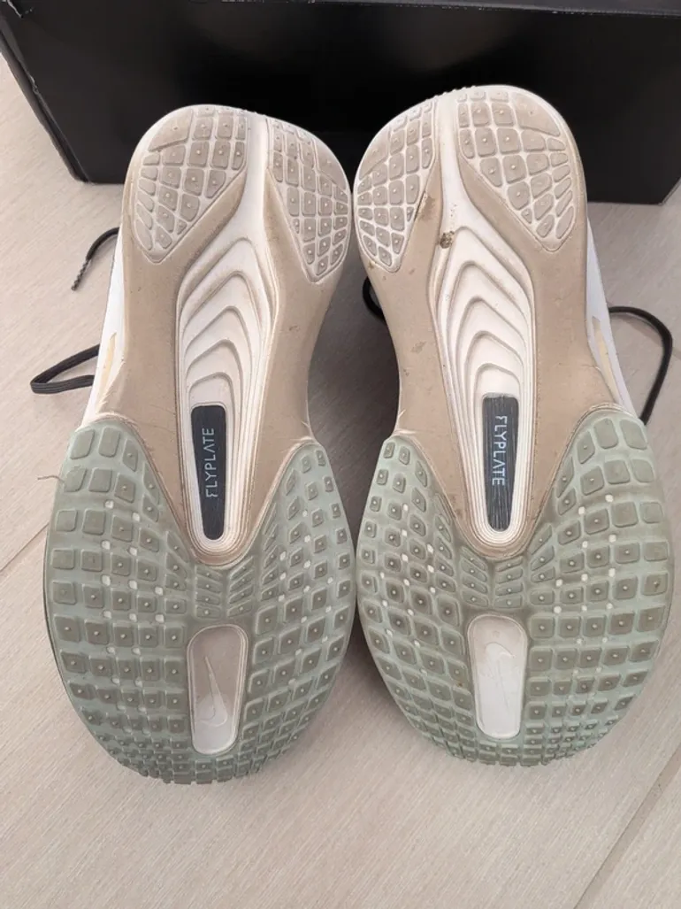 Tweedehands Nike Zoom Fly 6 bike — afbeelding 3 van 4
