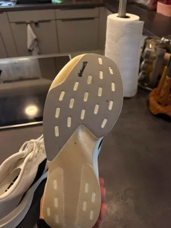 Adidas Adizero bike d'occasion — image 5 sur 6