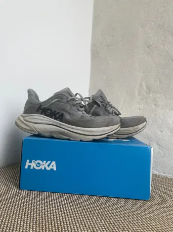 Gebrauchtes Hoka Clifton 10 bike