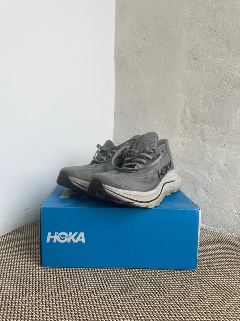 Gebrauchtes Hoka Clifton 10 bike — Bild 2 von 6