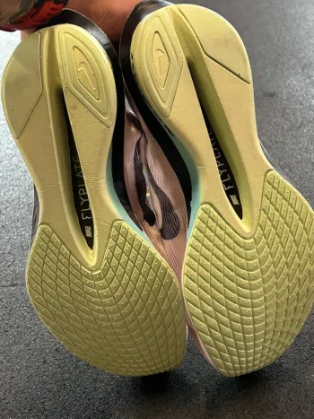 Gebrauchtes Nike ZoomX Vaporfly Next% 4 bike — Bild 5 von 6