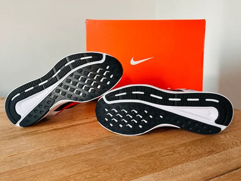 Tweedehands Nike Run Swift 2 bike — afbeelding 5 van 8