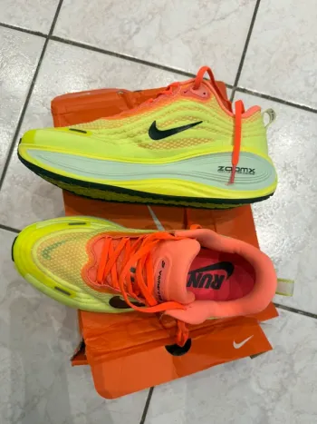 Nike Vomero plus bike d'occasion — image 3 sur 5