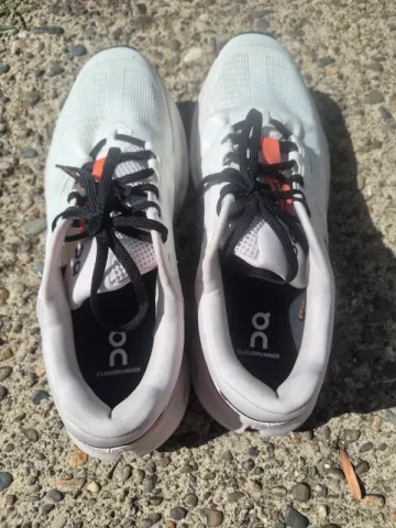 Used On Running On Cloud Running Shoes bike — image 3 of 6