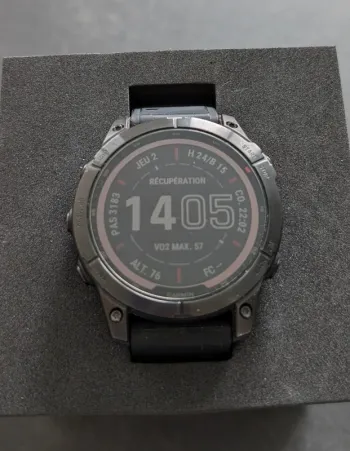 Used Garmin fenix 7 solar bike — image 2 of 3