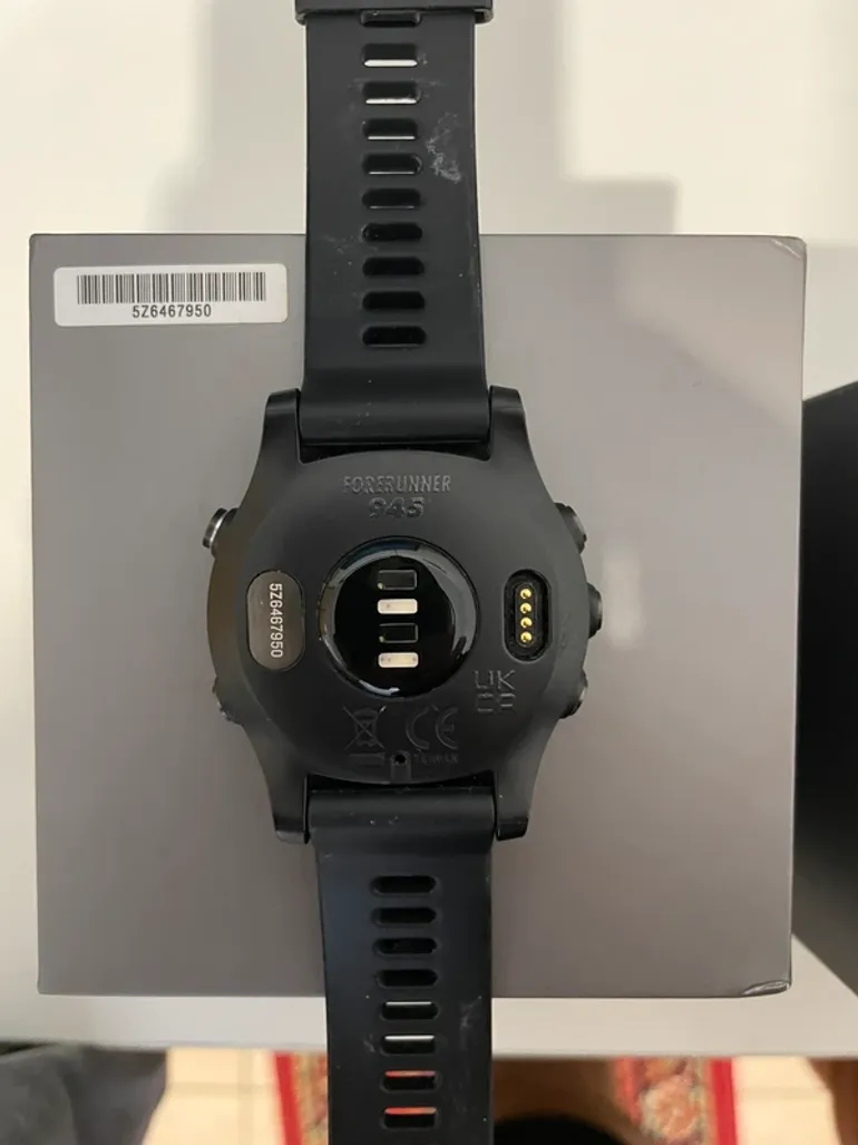 Garmin Forerunner 945 bike d'occasion — image 2 sur 3