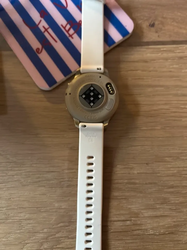 Gebrauchtes Garmin Venu 4 bike — Bild 4 von 5
