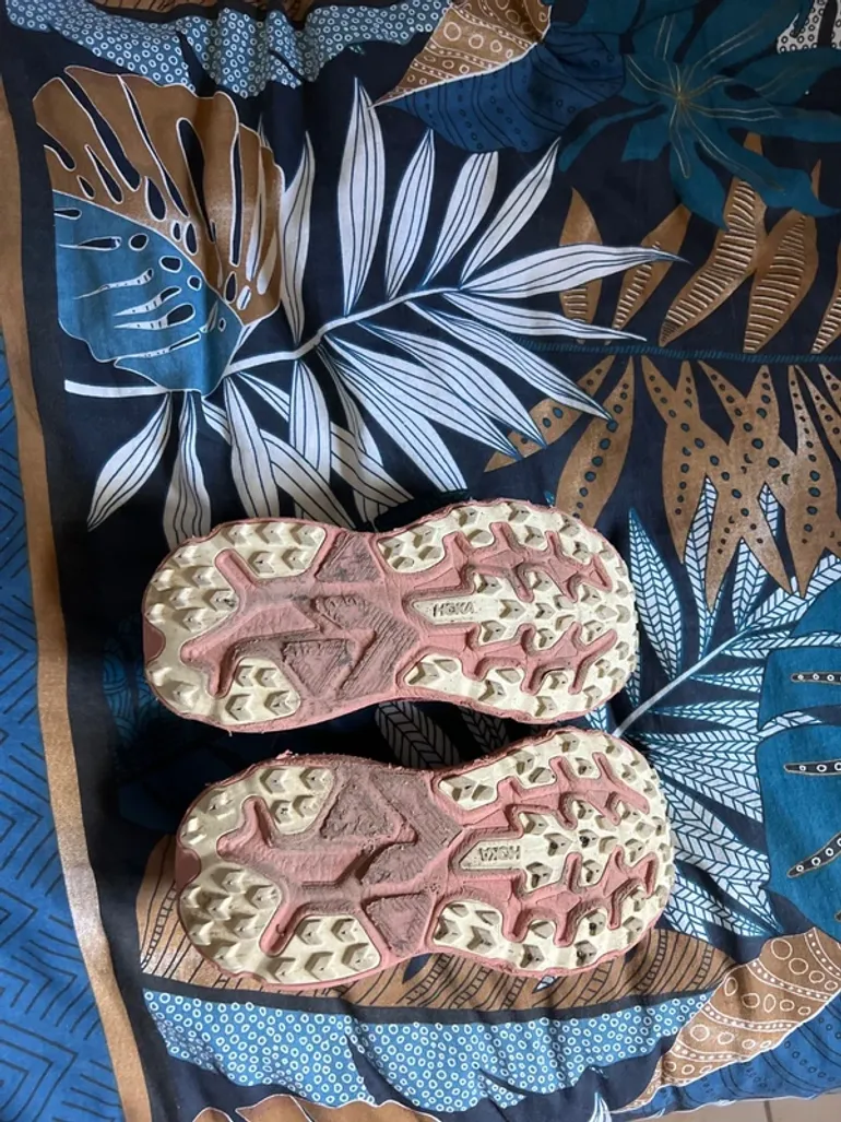 Gebrauchtes Hoka running shoes bike — Bild 5 von 6