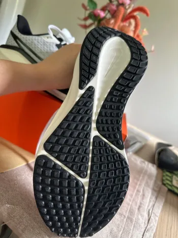Gebrauchtes Nike Vomero 17 bike — Bild 2 von 7
