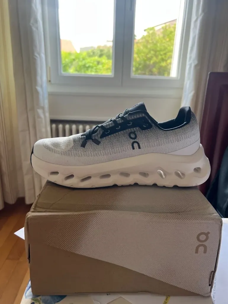 Gebrauchtes On Running Cloud bike — Bild 2 von 12
