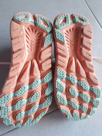 Używany Hoka Shoes bike — zdjęcie 3 z 7