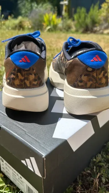 Adidas Adiezero evo sl bike d'occasion — image 4 sur 7