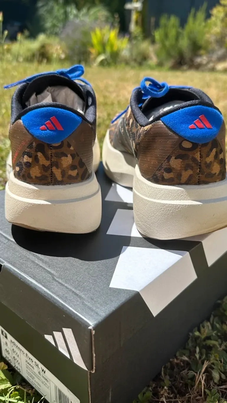 Adidas Adiezero evo sl bike d'occasion — image 4 sur 7