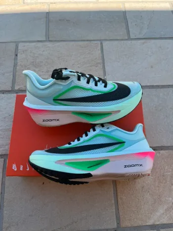 Brugt Nike Zoom Fly 6 bike