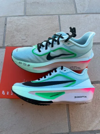 Käytetty Nike Zoom Fly 6 bike — kuva 2 / 5
