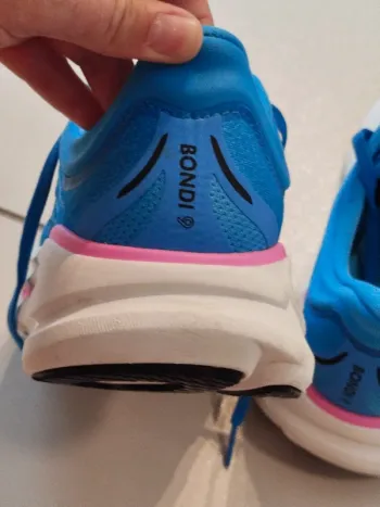 Brugt Hoka Bondi 9 bike — billede 6 af 15