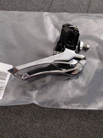 Brugt Shimano 105 Front Derailleur 2025 bike