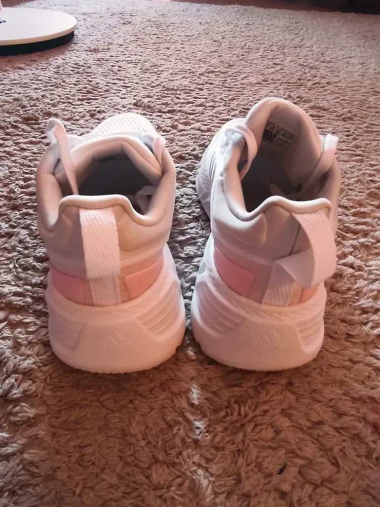 Tweedehands Adidas Sneaker bike — afbeelding 3 van 3