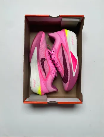 Käytetty Nike Zoom Fly 6 bike — kuva 6 / 6