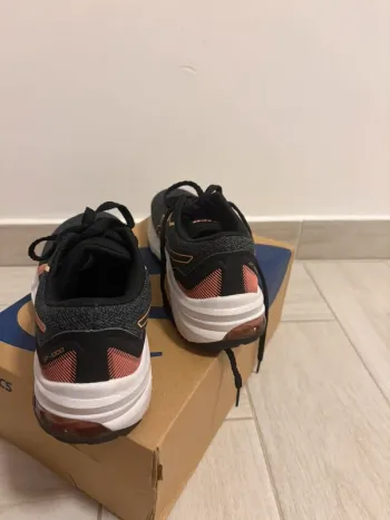 Używany Asics scarpe bike — zdjęcie 12 z 15