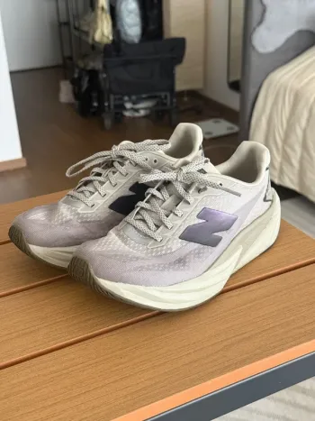 Brugt New Balance Rebel V5 bike