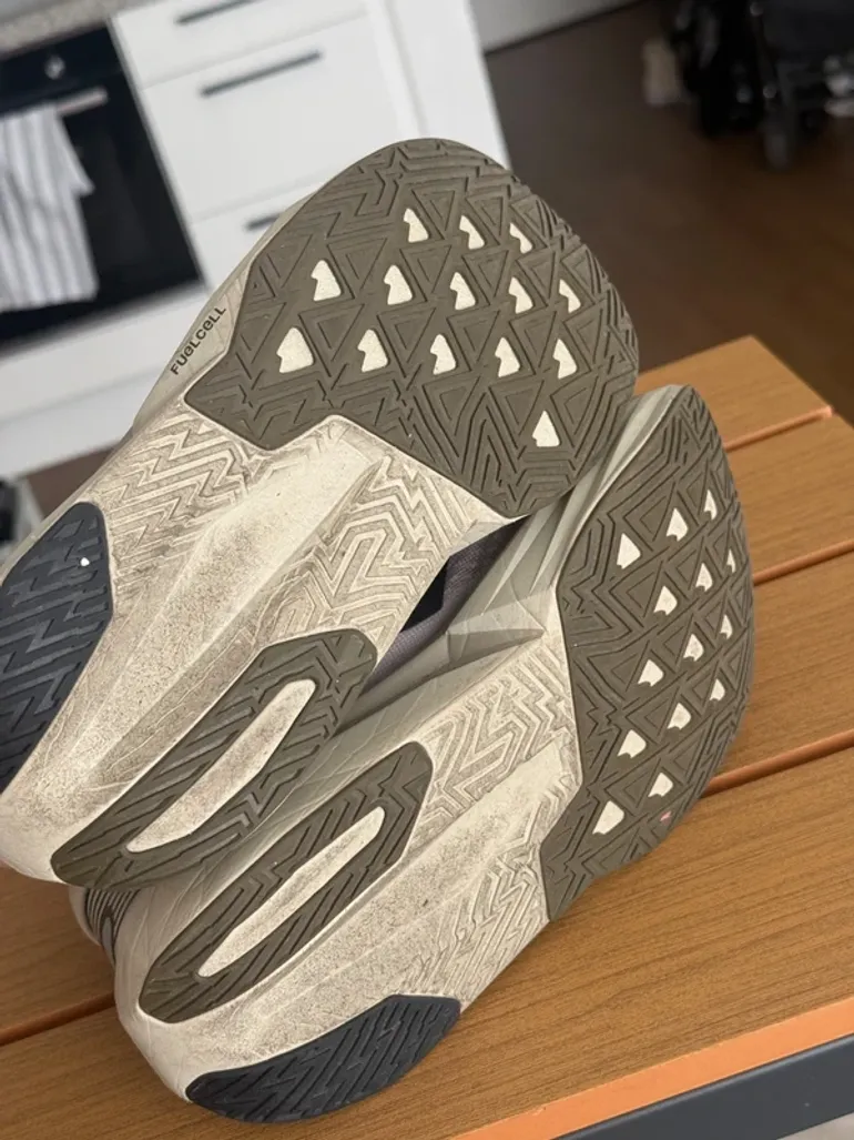 New Balance Rebel V5 bike usato — immagine 4 di 6