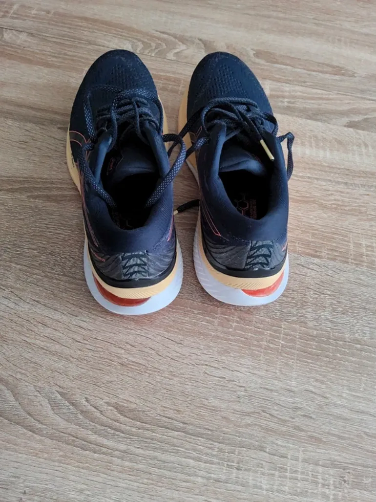 Brugt Asics Gel Kayano 29 bike — billede 2 af 5