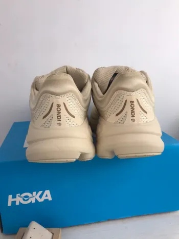 Tweedehands Hoka Bondi 9 bike — afbeelding 4 van 15