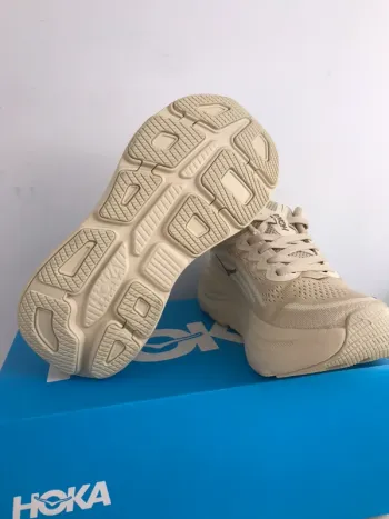 Tweedehands Hoka Bondi 9 bike — afbeelding 8 van 15