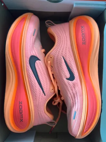 Nike Vomero Plus bike d'occasion — image 2 sur 6