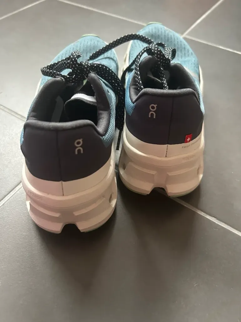 Used On Running Cloudrunner bike — image 5 of 6