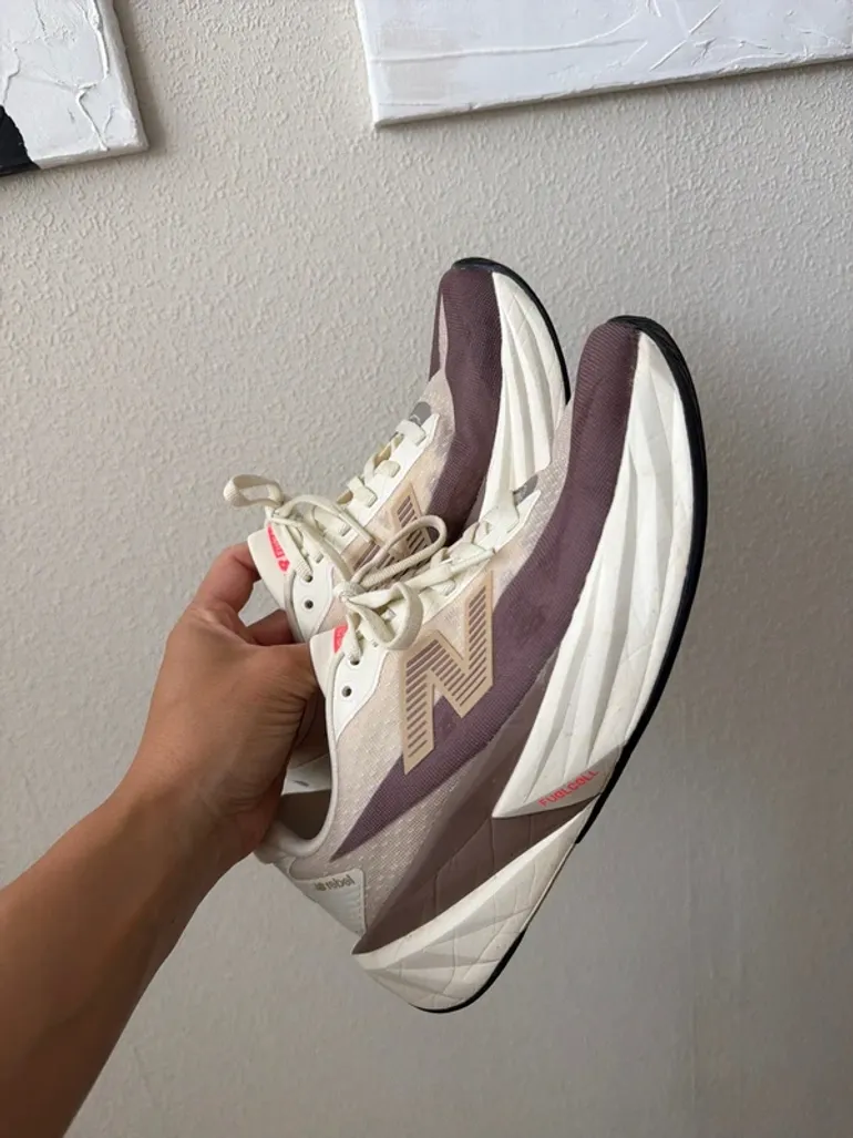 Gebrauchtes New Balance Running Shoes bike — Bild 2 von 8