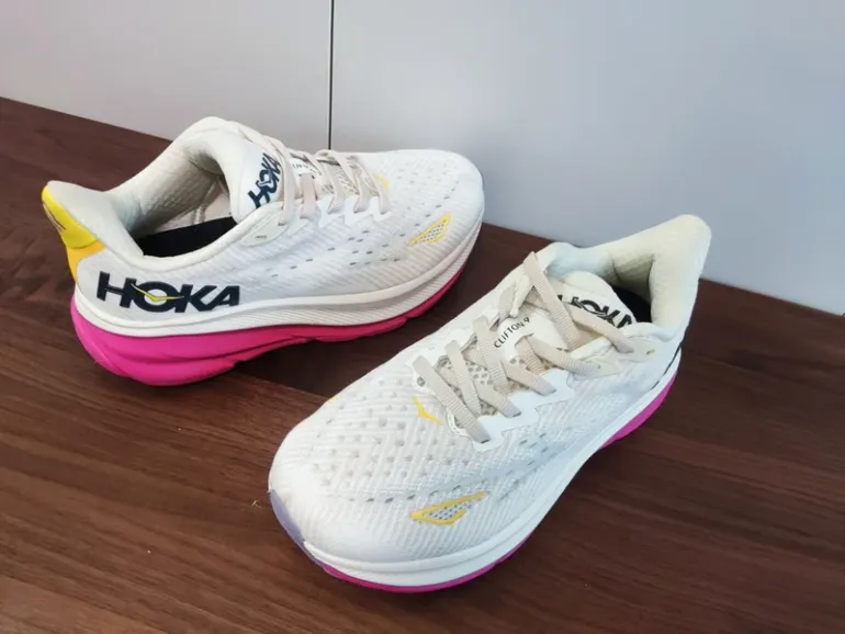 Brugt Hoka Clifton 9 bike — billede 2 af 4