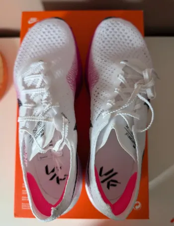Nike Vaporfly Next 3 bike usato — immagine 2 di 5