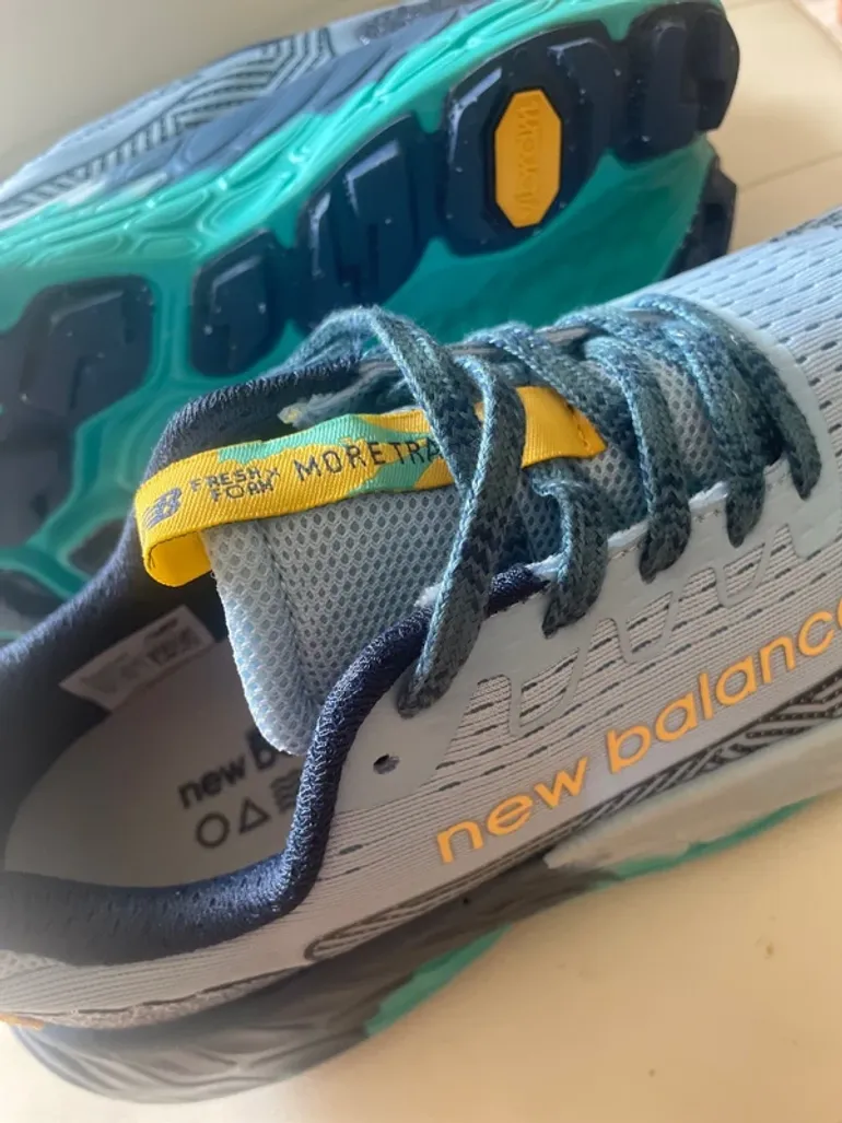 Gebrauchtes New Balance Running Shoes Size 42 bike — Bild 4 von 5
