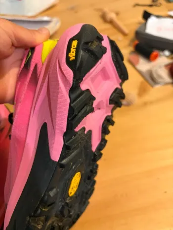 Gebrauchtes Hoka Mafate 5 bike — Bild 4 von 9