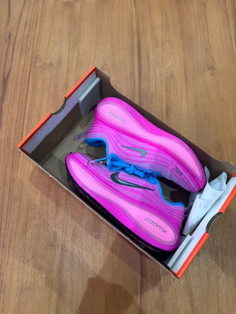 Used Rose Nike Vomero Plus bike — image 2 of 6