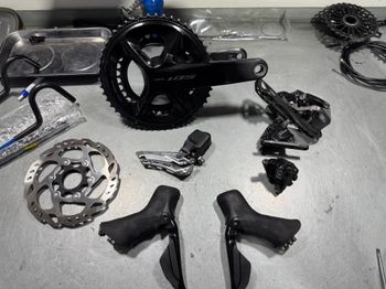 Tweedehands Shimano 105 Di2 Groupset 2026 bike
