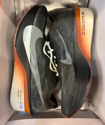 Used Nike ZoomX Vaporfly Next% bike