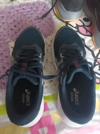 Gebrauchtes Asics Running Shoes Women Size 38 bike