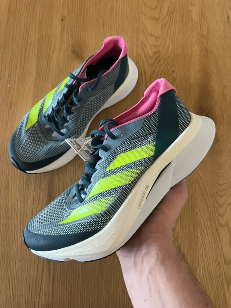 Używany Adidas Adizero Boston 12 bike — zdjęcie 2 z 15