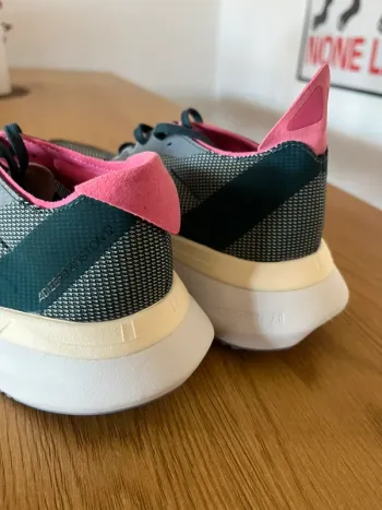 Używany Adidas Adizero Boston 12 bike — zdjęcie 8 z 15