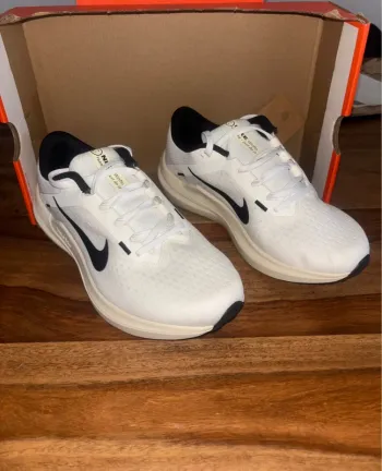 Brugt Nike W AIR WINFLO 10 bike