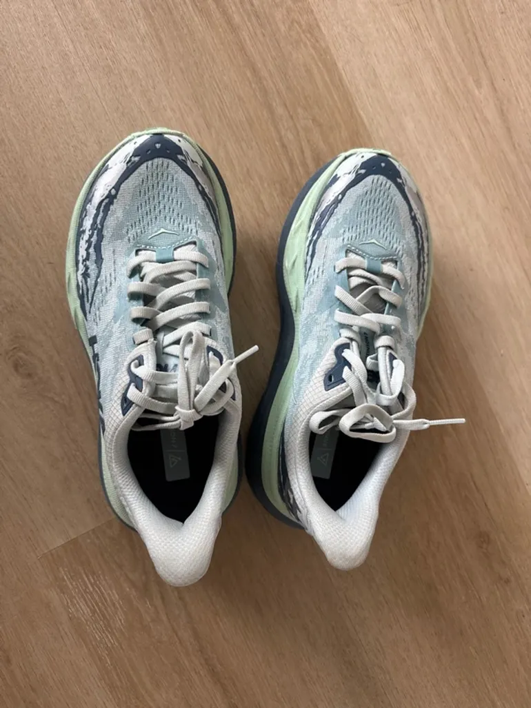 Brugt Hoka hardloopschoenen bike — billede 4 af 7