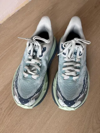 Brugt Hoka hardloopschoenen bike — billede 2 af 7