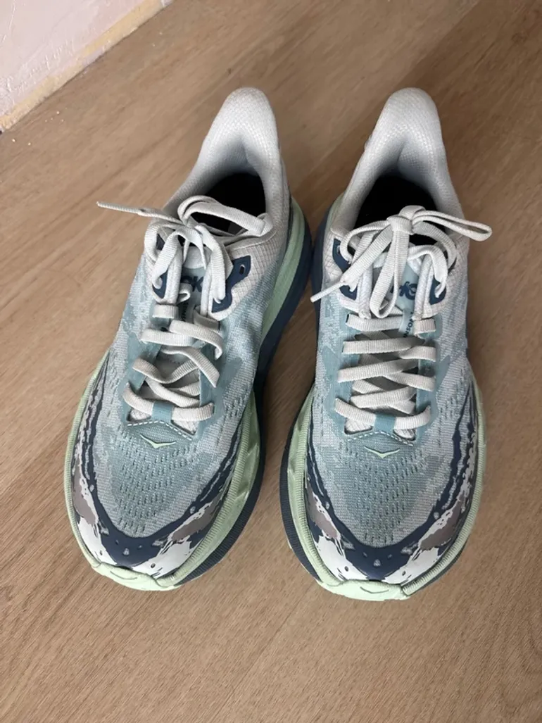 Brugt Hoka hardloopschoenen bike — billede 2 af 7